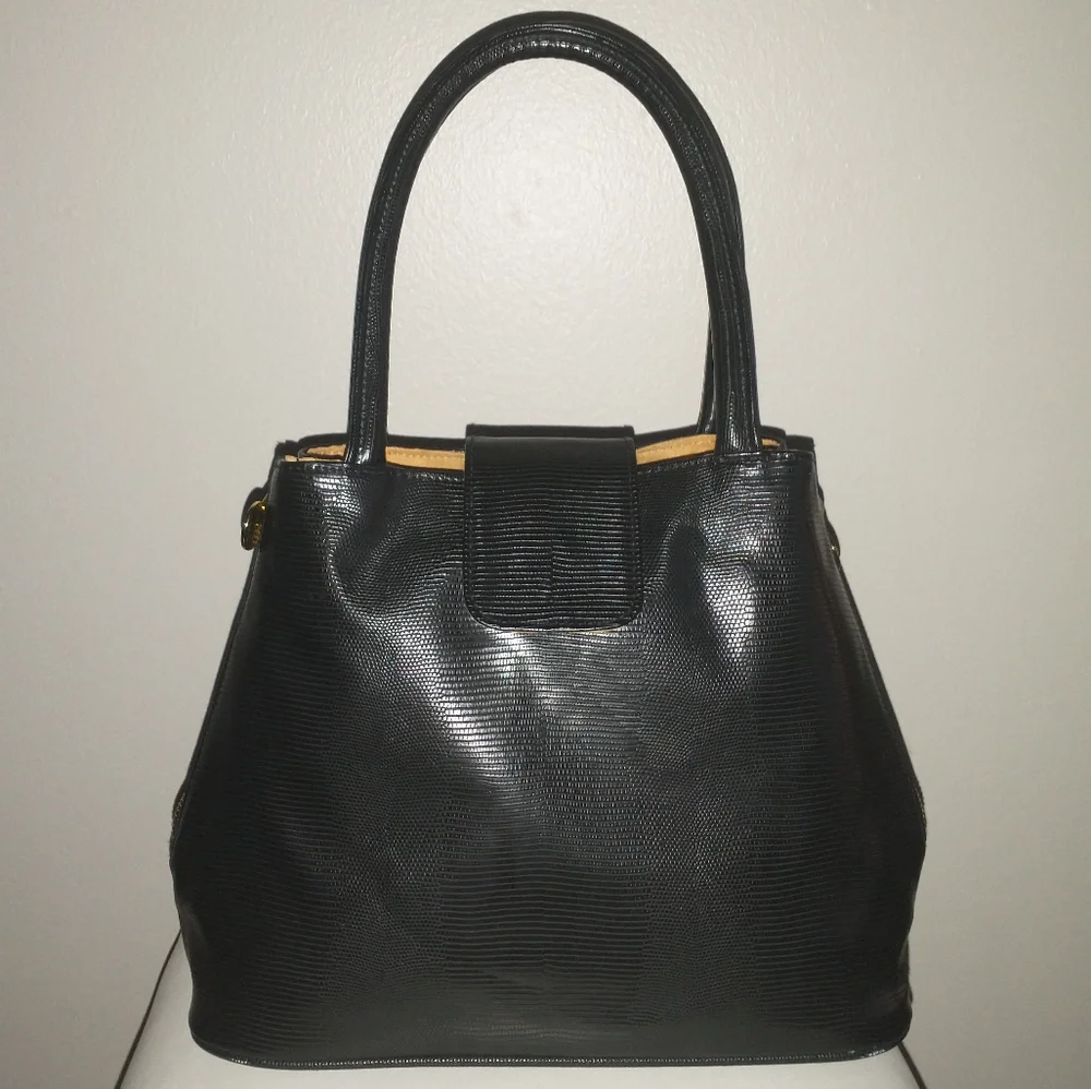 Magnetic Closure HandBag | Geir Ness Norway - Picture 1 of 11